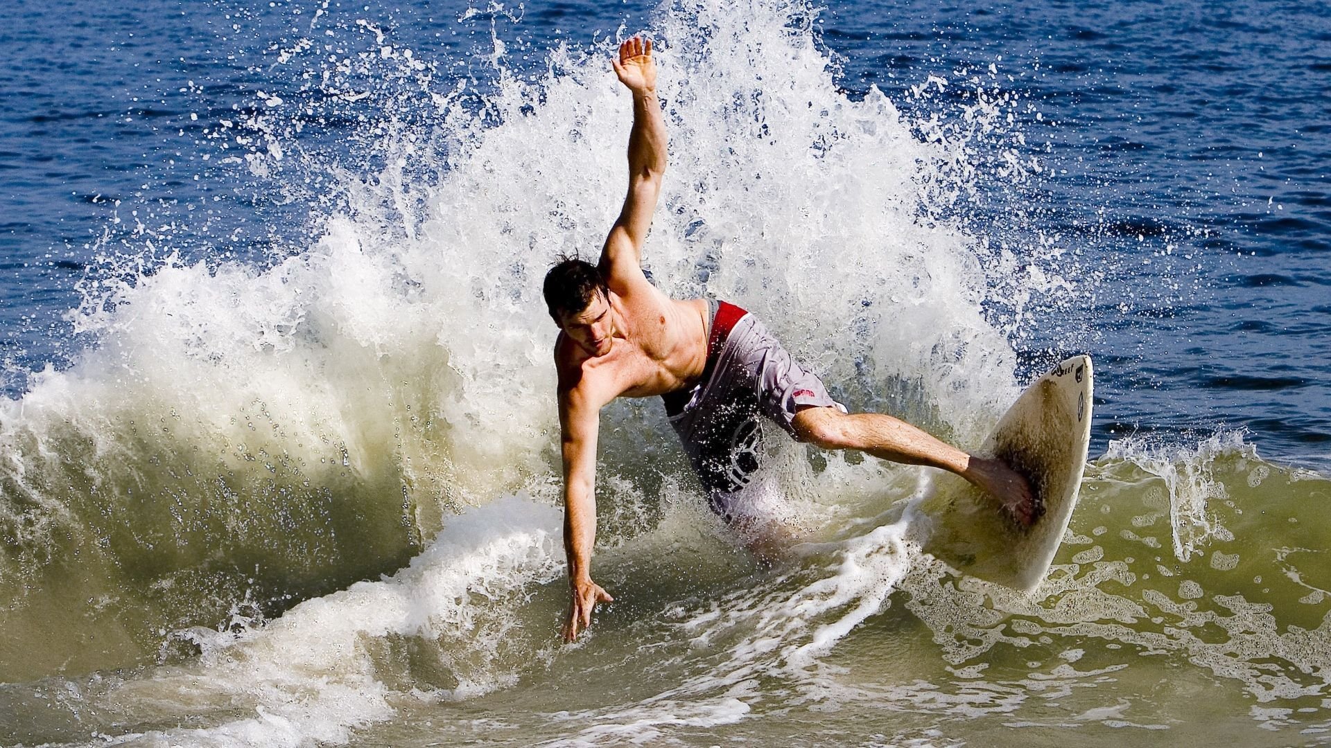 【赛季关键节点】决定冠军归属的五个关键战役,本赛季冠军